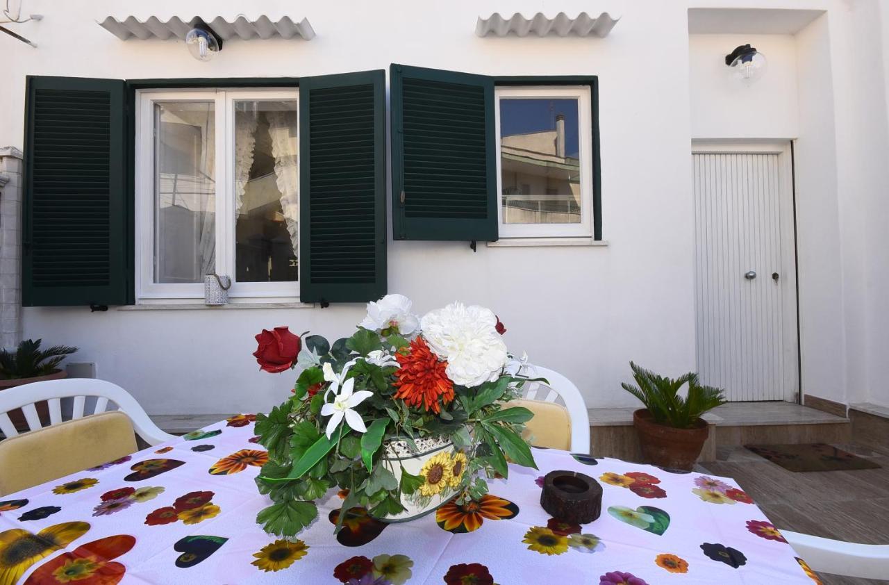 Villa Loriand Gallipoli Bagian luar foto