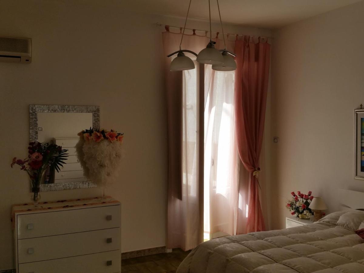 Villa Loriand Gallipoli Bagian luar foto