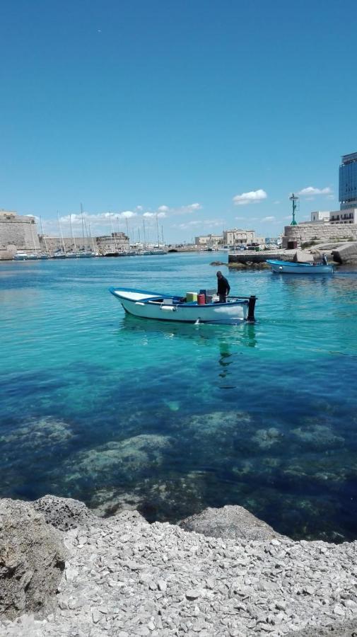 Villa Loriand Gallipoli Bagian luar foto